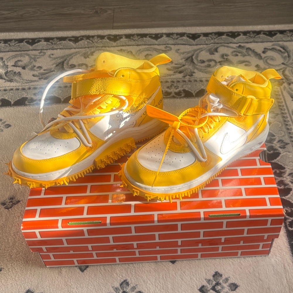 Off-White Yellow and White High-Top Sneakers Men’s